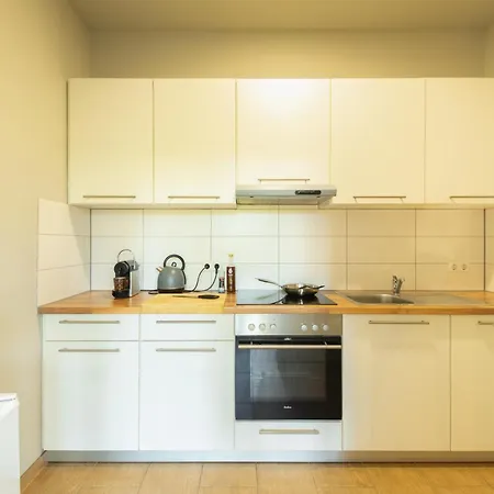 Andris - Free Parking Apartment Stuttgart